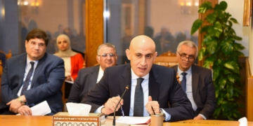 اجتماع وزاري لمناقشة معادلة الشهادات وتيسير إجراءات الطلاب المصريين بالخارج