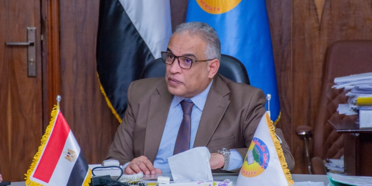بجامعة طنطا: الدكتور محمد حسين يشدد على تطبيق آليات الحوكمة المؤسسية لتعزيز الشفافية وزيادة الموارد الذاتية