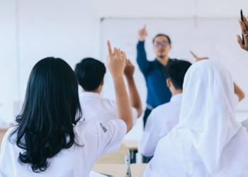 إندونيسيا تبسط إجراءات التأشيرات لزيادة عدد الطلاب الأجانب