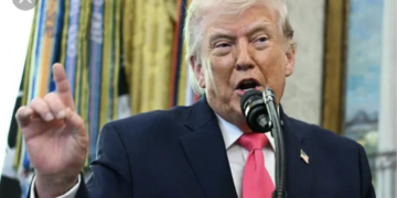 كيف يفسد ترامب مساعي إنهاء الحرب على إيران