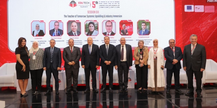 عمرو عزت سلامة: 50% من القوى العاملة بحاجة لإعادة تأهيل والتكامل بين التعليم الفني والعالي مفتاح التنافسية