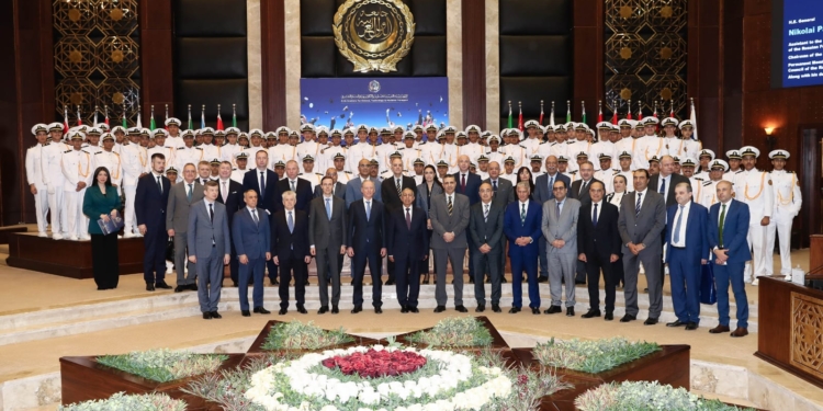 الأكاديمية العربية للعلوم والتكنولوجيا تستقبل مساعد الرئيس الروسي في مقرها الرئيسي