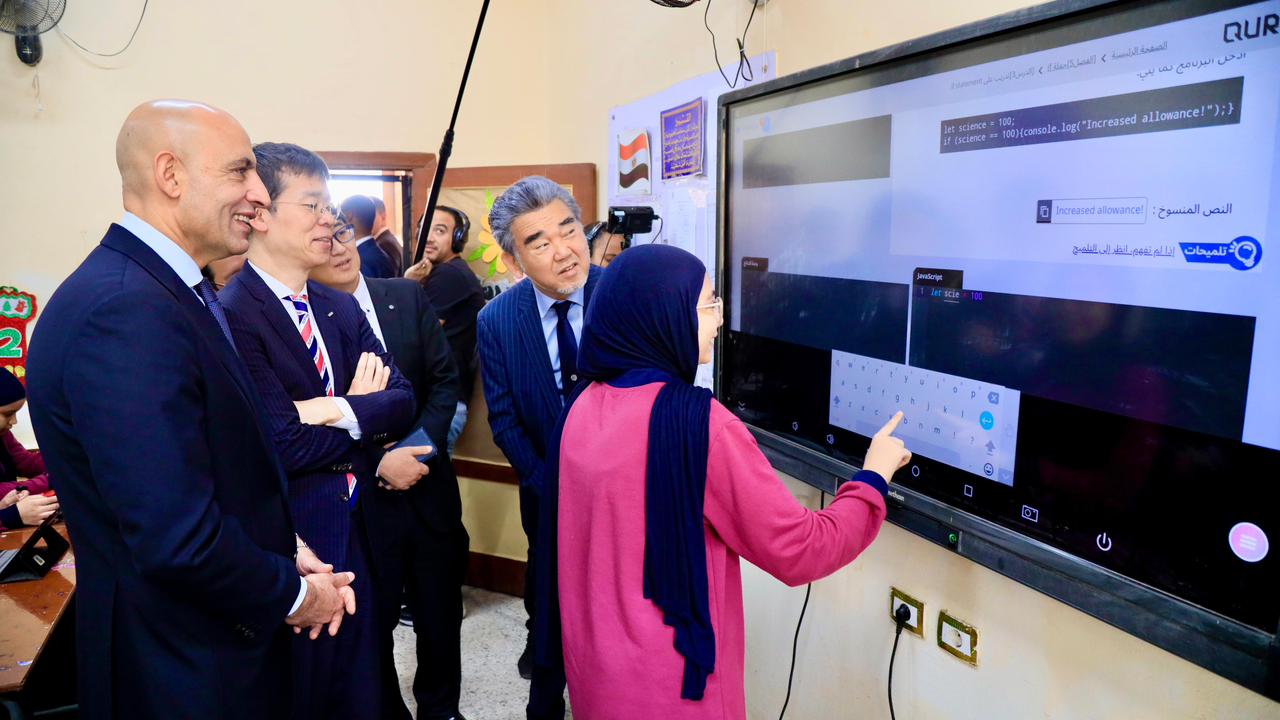 «البرمجة على أرض الواقع» وزير التعليم ينقل التجربة اليابانية لمدرسة الأورمان