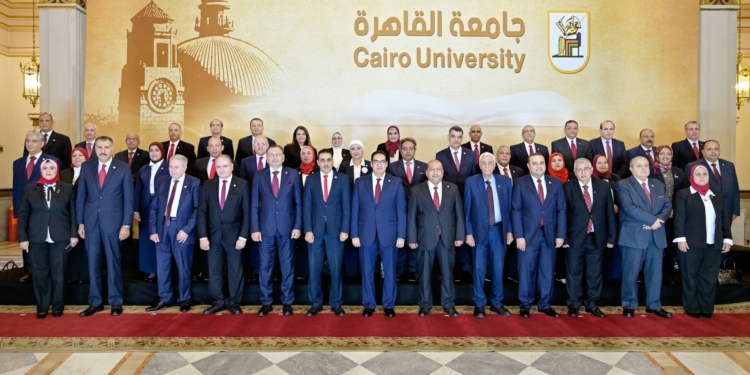 مجلس جامعة القاهرة يشيد برؤية السيسي ودوره في دعم التضامن العربي والاستقرار الإقليمي