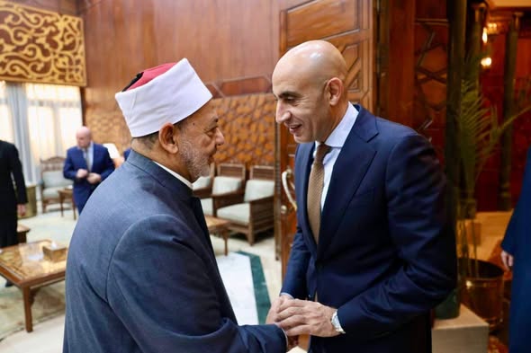 بين اللغة والهوية.. رسائل قوية في لقاء شيخ الأزهر ووزير التعليم