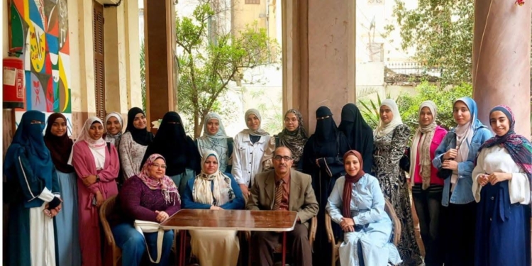 احتفاءً بيوم اليتيم...كلية التربية للبنات بأسيوط تدخل السرور على قلوب الأيتام وترسم البسمة على وجوههم