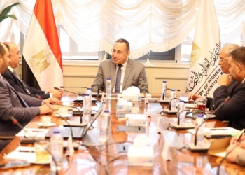 وزير التعليم العالي يبحث مع جهاز مستقبل مصر شراكة لدعم المشروعات التطبيقية وتوطين التكنولوجيا