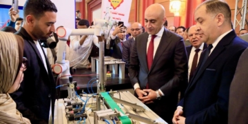 عبد اللطيف: أسواق العمل تتغير والتعليم لم يعد يمكن أن يظل جامدًا