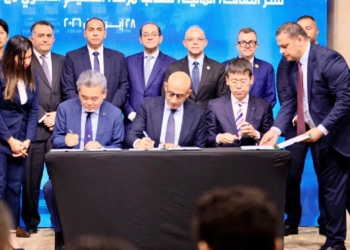 "عبداللطيف" يشهد انطلاق منهج الثقافة المالية لطلاب الثاني الثانوي من البورصة المصرية