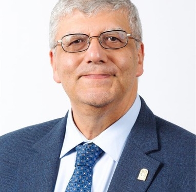 براءة اختراع تعزز تكنولوجيا أشباه الموصلات بالجامعة المصرية اليابانية