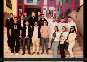 «كان وأخواتها».. مشروع تخرج بإعلام 6 أكتوبر يرصد تحولات الحياة قبل وبعد السوشيال ميديا