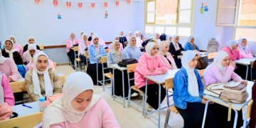 وزير التعليم يتابع نسب النجاح بمادة البرمجة ويوجه بتطبيق أعمال السنة بدقة