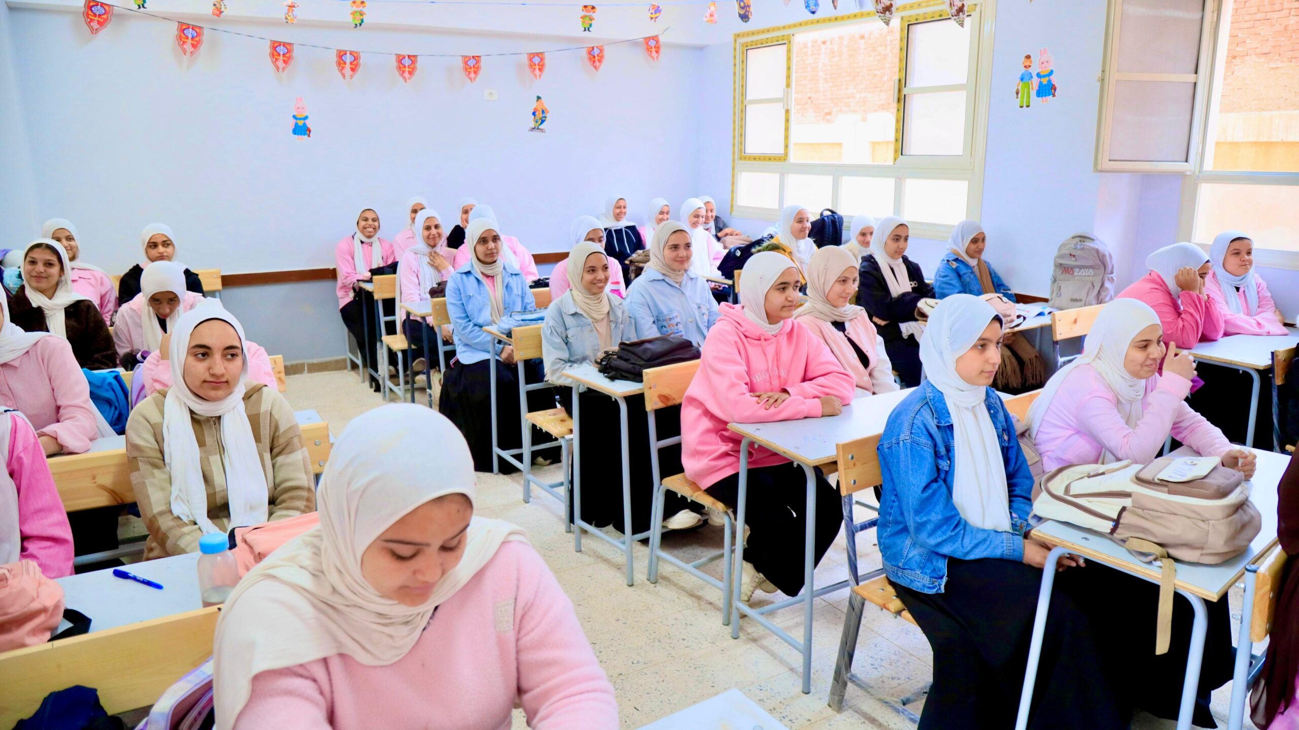 وزير التعليم يتابع نسب النجاح بمادة البرمجة ويوجه بتطبيق أعمال السنة بدقة