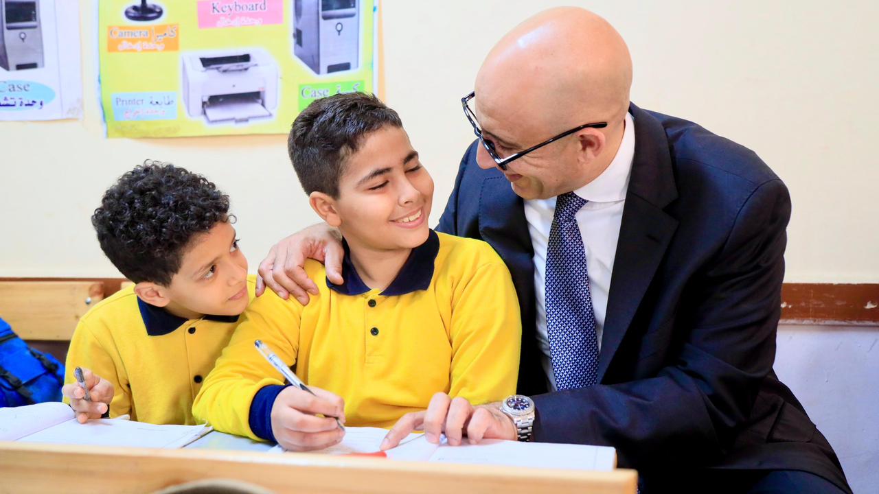 عبداللطيف: تدريس البرمجة والثقافة المالية خطوة محورية لإعداد الطلاب لوظائف المستقبل