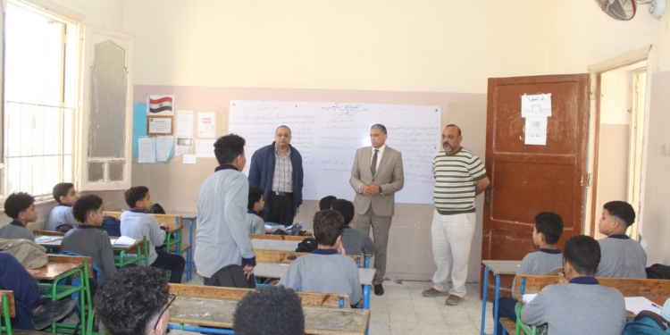 إجراءات مهم ضد الطلاب المتجاوزين لنسب الغياب بمدارس الجيزة