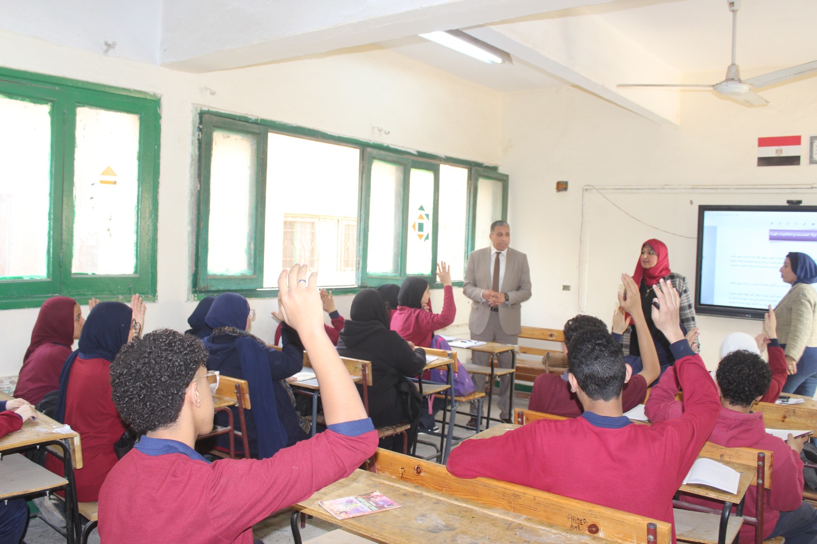 إجراءات مهم ضد الطلاب المتجاوزين لنسب الغياب بمدارس الجيزة