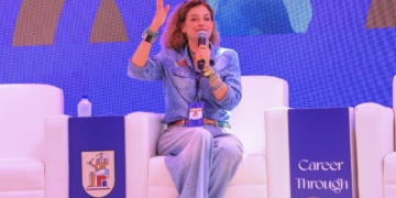 رسائل ملهمة وتمكين حقيقي.. اليوم الثاني لملتقى التوظيف بجامعة القاهرة يناقش النجاح من بوابة التحديات