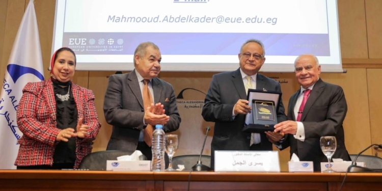 مركز خيري لعلاج السرطان بالليزر.. دعوة إنسانية من عالم مصري