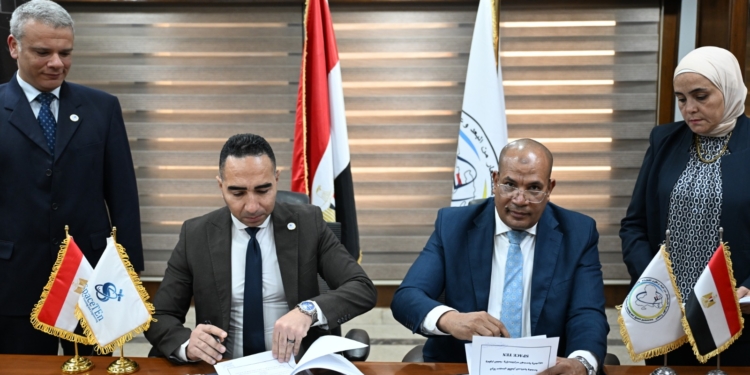 لتطوير حلول إنترنت الأشياء والتطبيقات الذكية ..القومية للاستشعار من البعد تتعاون مع شركة سبيس تن للأقمار الصناعية