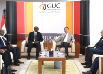 الجامعة الألمانية بالقاهرة تستقبل وزير التعليم الرواندي لتعزيز الشراكة الإفريقية