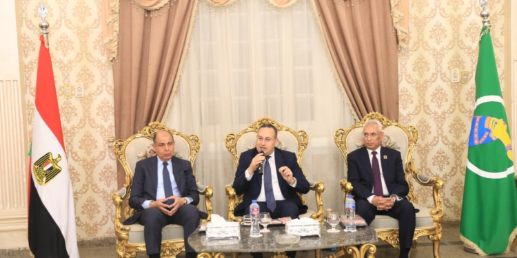 وزير التعليم العالى يعلن عن المتنزهات التكنولوجية من المنيا