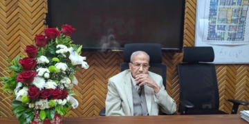 جائزة الطبيب العربى للاستاذ الدطتور شريف مختار
