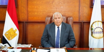 محافظ مطروح يعتمد قرارات ترقية المعلمين الحاصلين على شهادة الصلاحية