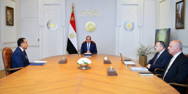 الرئيس يتابع مع قنصوة ملفات تصدير التعليم المصري وجودة الأداء الأكاديمي والإداري