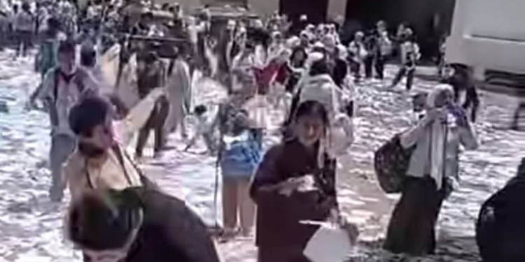  «تعليم الدقهلية» عن فيديو تمزيق الكتب الدراسية: قديم ويعود لسنوات سابقة