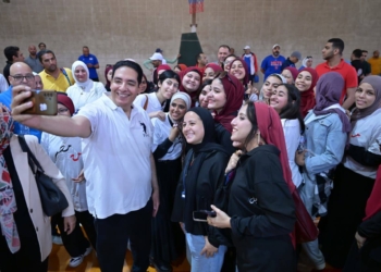 تحت شعار “معًا على طريق النجاح” .. جامعة القاهرة تنظم يومًا رياضيًا متكاملًا بمشاركة واسعة من قياداتها ومنتسبيها