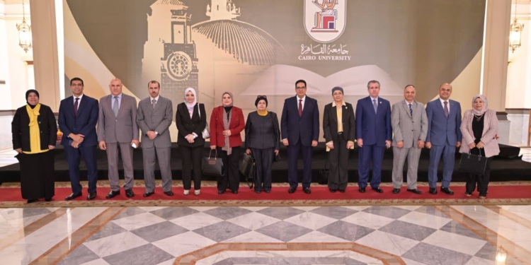 جامعة القاهرة تستقبل وفدا رفيع المستوى من هيئة ضمان الجودة بشأن منح الاعتماد المؤسسي والبرامجي لكلية التربية للطفولة المبكرة