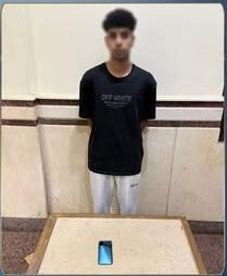 طالب يستدراج فتيات ويقوم بتصويرهن لابتزازهن.. الداخلية تكشف التفاصيل