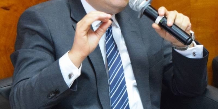 وزير التعليم العالي يعلن خطة لتمويل مشروعات التخرج بالشراكة مع الوزارات والقطاع الخاص