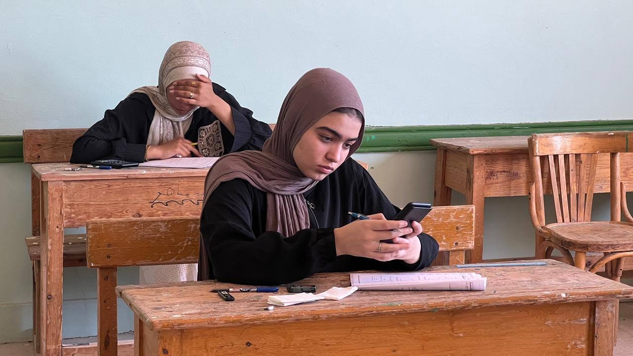 الثانوية العامة 2026.. مراعاة الجوانب الإنسانية والتفتيش الثامنة والربع.. تعليمات جديدة من التعليم