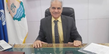 رئيس جامعة أسوان: نثق في قدرة المنتخب على تشريف الوطن في كأس العالم