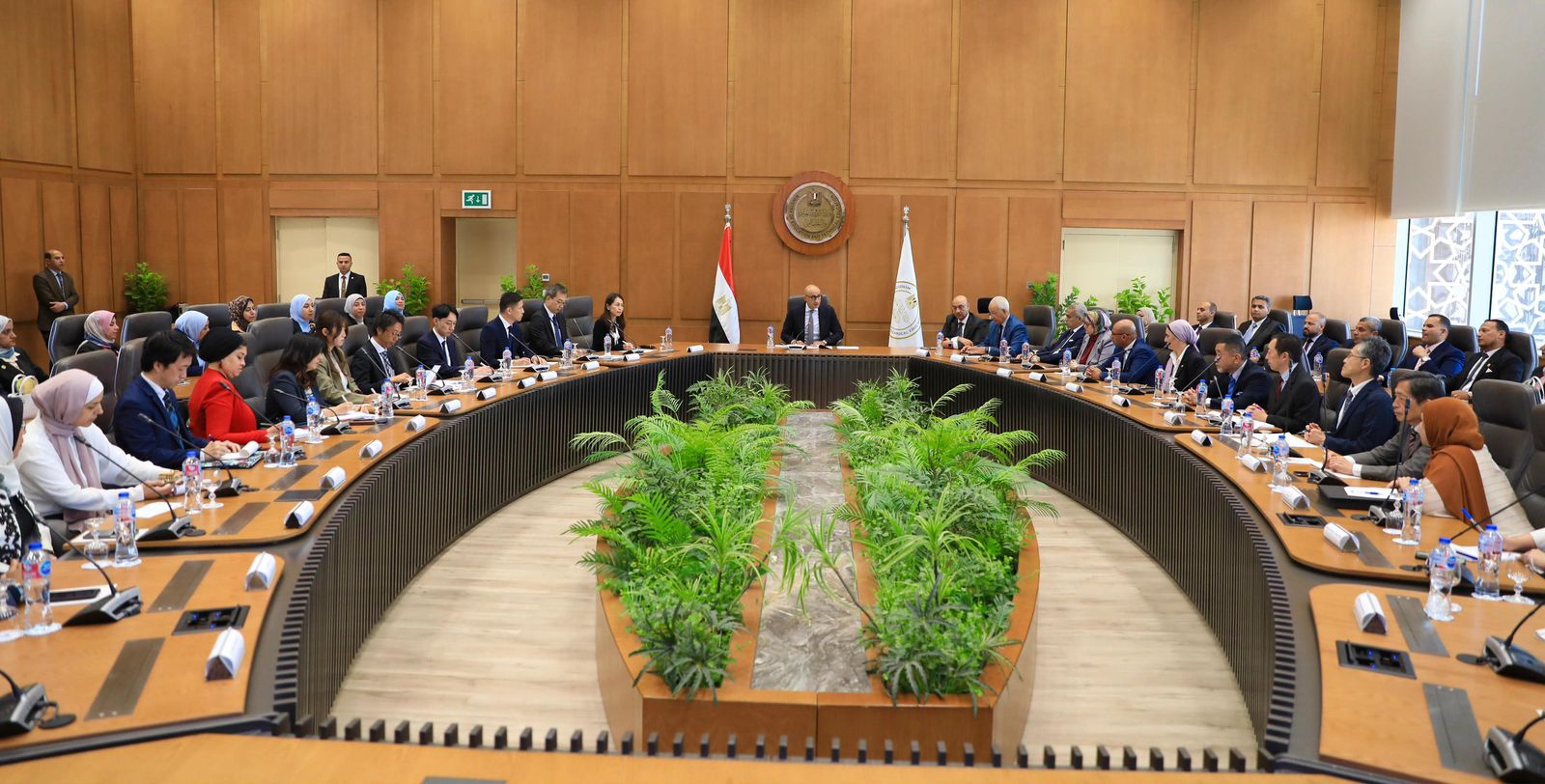 وزير التعليم ونائب رئيس "جايكا" يشهدان اعتماد 38 مدرب "توكاتسو" جديدًا