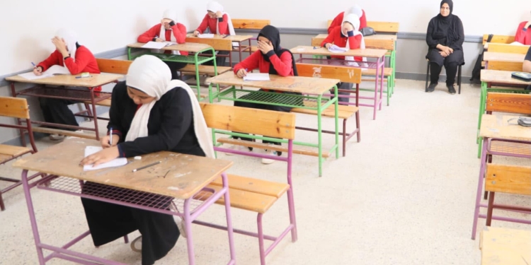 التعليم: عدد المتقدمين لامتحانات الشهادة الإعدادية 2026 2 مليون و28 ألف طالب