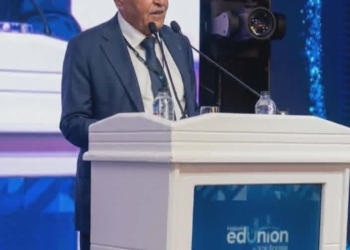 «الزناتي» بمنتدى اسطنبول: حقوق المعلمين المؤقتين ستشمل الأجر العادل والتغطية التأمينية