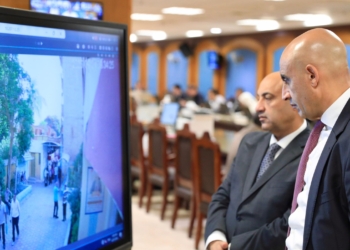 الثانوية العامة 2026.. «عبداللطيف» يتابع انتظام أول أيام الامتحانات من غرفة العمليات