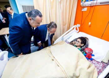 محافظ البنك المركزي ووزير التعليم العالي يفتتحان عددًا من المشروعات بالقومي للأورام بعد تطويرها