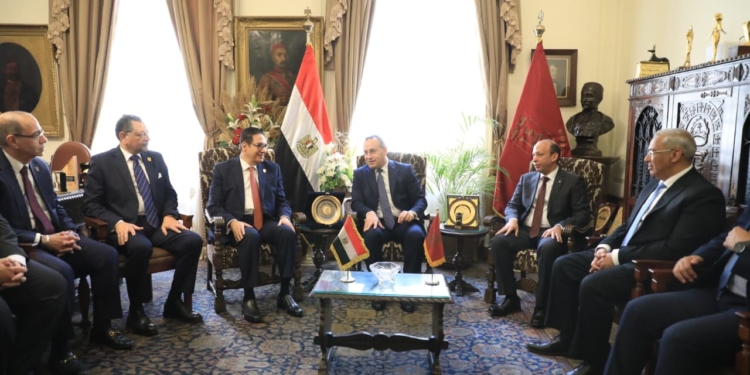 وزير التعليم العالي ورئيس جامعة القاهرة يشهدان الإعلان عن نتائج النسخة الثانية من مبادرة "قصري"