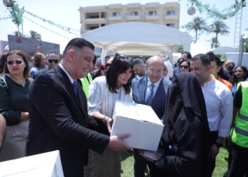 بحضور السفير الصيني.. مؤسسة أبو العينين تدعم 200 سيدة معيلة بالجيزة وبني سويف ضمن مبادرة «أمل جديد»